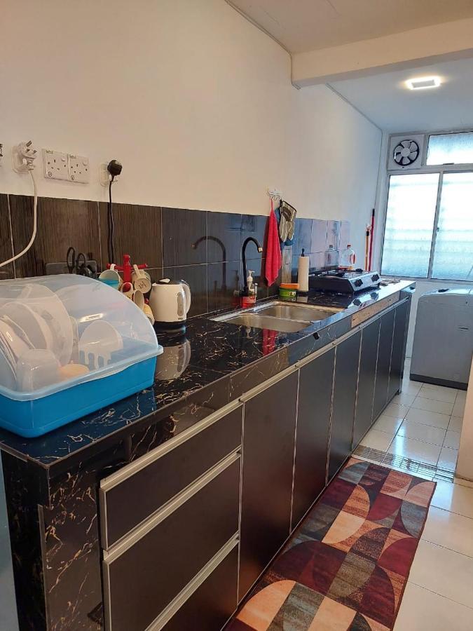 Islamic Homestay Apartment Kundang, Rawang Ngoại thất bức ảnh